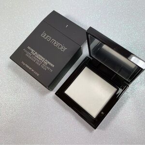 Laura Mercier Under Eyes Powder 1 BNIB